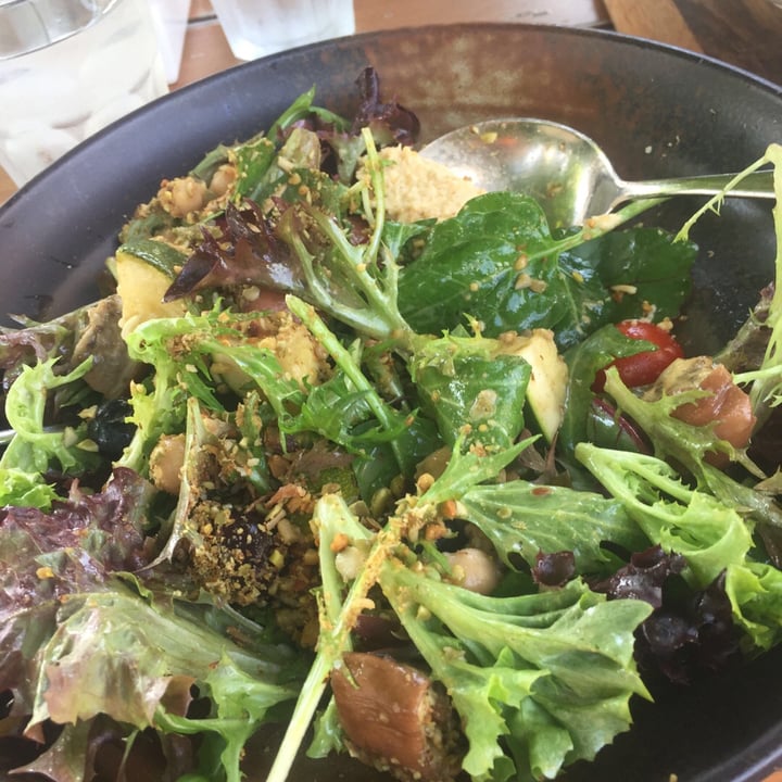 photo of Privé Asian Civilisations Museum Meditarrean salad shared by @georgejacobs on  13 Jul 2019 - review
