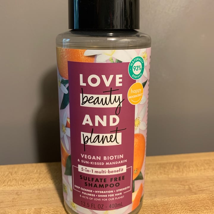 photo of Love Beauty and Planet Vegan Biotin & Sun-Kissed Mandarin Shampoo shared by @burnsconcerns on  05 Aug 2021 - review