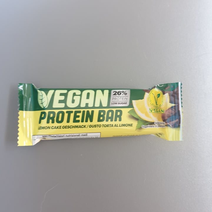 photo of Vegan Protein Bar  Lemon Cake | Tarta De Limón shared by @fiore93 on  05 Aug 2022 - review