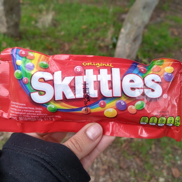 photo of Skittles Skittles Original shared by @vegansauruos on  02 Dec 2020 - review