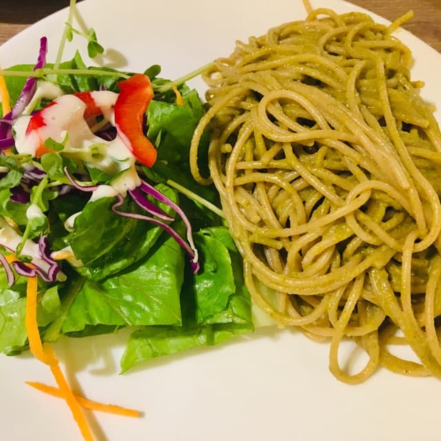 Foto do prato “Brazilian Nut Coriander Pasta”