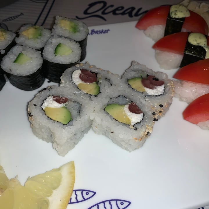 review photo of Ocean Basket Loch Logan Waterfront Bonsai sushi platter shared by @wilmievdh97725 on 26 Nov 2020 - review