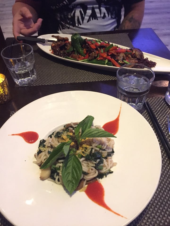 photo of Âu Lạc LA Octopus shared by @veganlifekat on  08 Apr 2020 - review