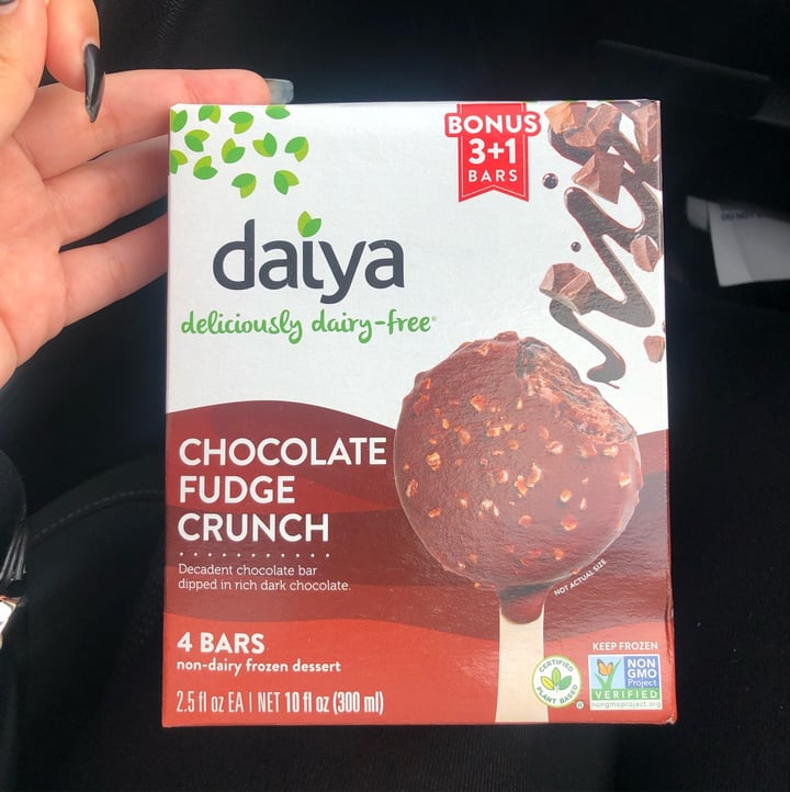 photo of Daiya Chocolate fudge crunch shared by @blessedwithevol on  08 May 2022 - review