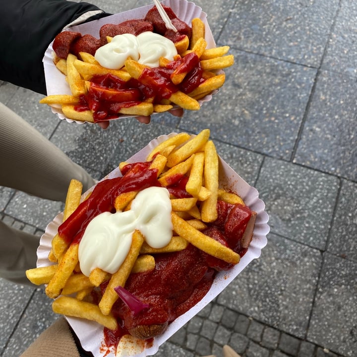 photo of Curry 36 Vegan Currywurst shared by @annich on  03 May 2021 - review
