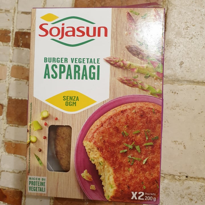 photo of Sojasun Burger Vegetale Asparagi shared by @catiaveg on  26 May 2021 - review