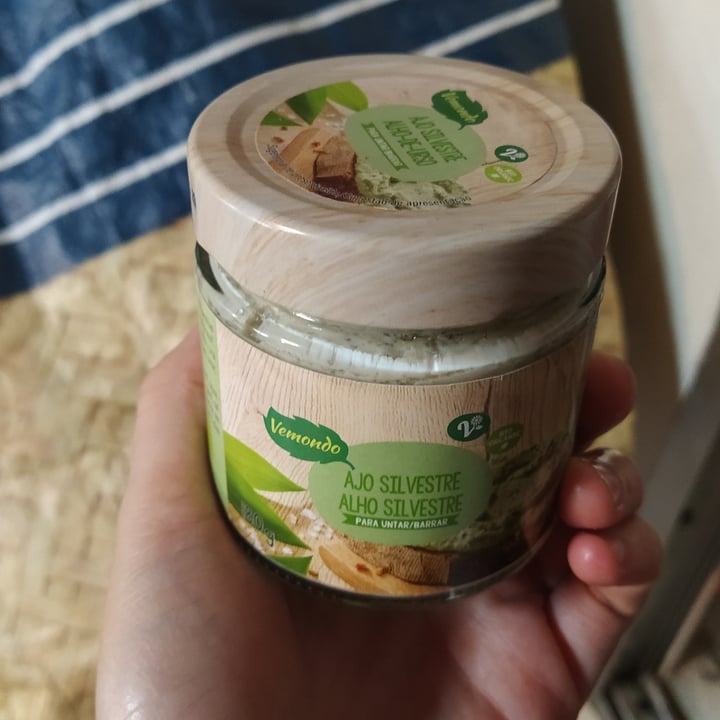 photo of Vemondo Crema para untar ajo silvestre shared by @magara on  30 Jul 2021 - review