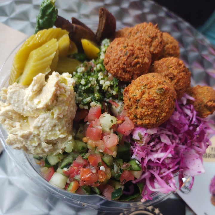 review photo of Falafel Inc Bowl De falafel shared by @leonfractal on 16 Mar 2021 - review