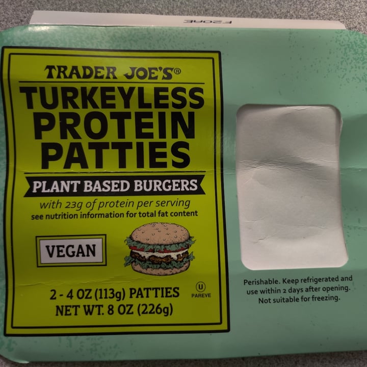 photo of Trader Joe's Turkeyless Protein Patties shared by @cornfritter on  21 Jul 2020 - review