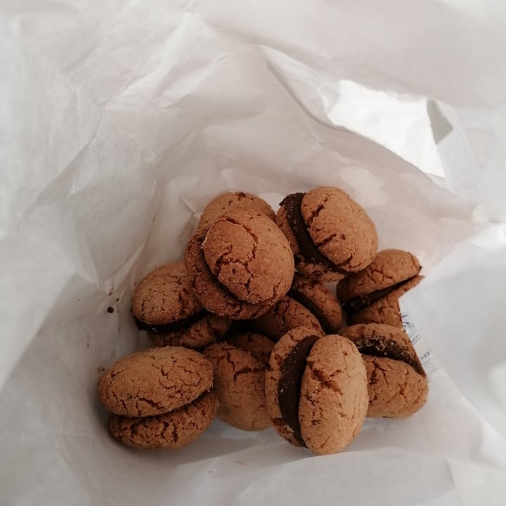 review photo of Pasticceria Caffetteria Larocca Baci di dama shared by @ila82 on 28 Nov 2022 - review