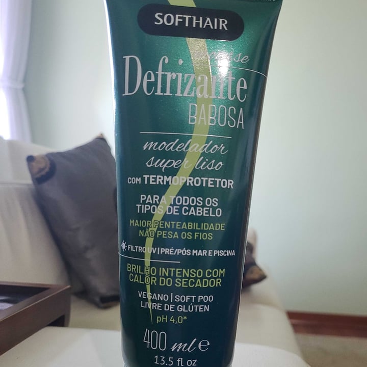 photo of Defrizante Softhair Babosa Defrizante softhair Babosa shared by @byankamorais on  25 Apr 2022 - review