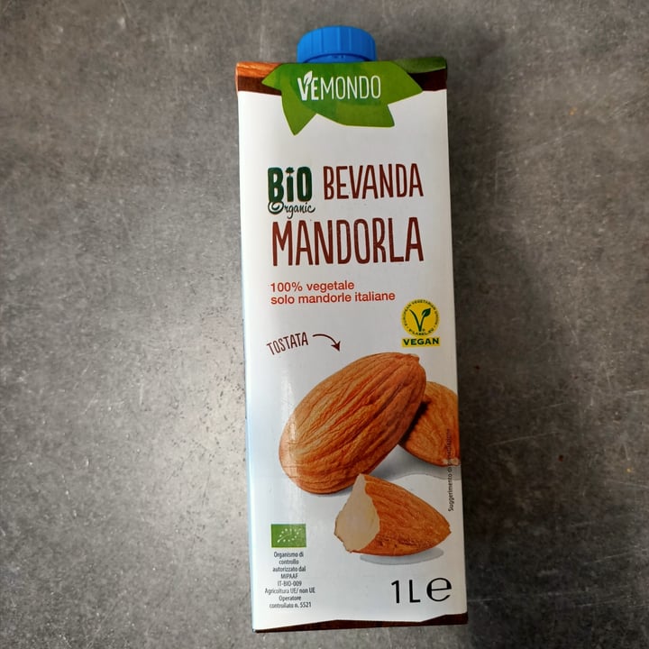 photo of Vemondo Bio Bevanda Mandorla shared by @cristina01 on  01 Apr 2022 - review