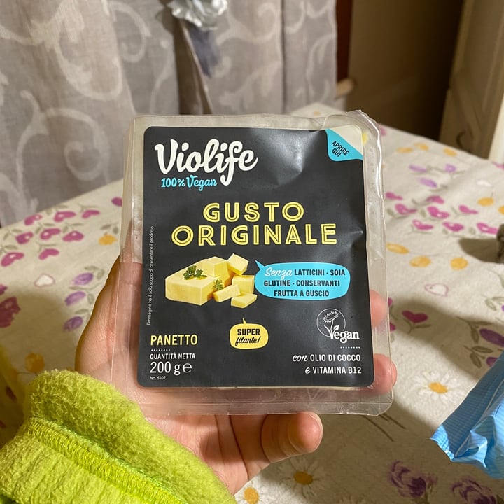 photo of Violife Gusto originale shared by @jacopoveghini on  29 Jan 2022 - review