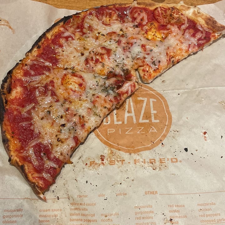 review photo of Blaze Pizza Build Your Own Pizza shared by @cailyntoro on 29 Nov 2021 - review