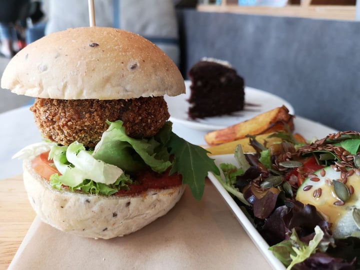 photo of Real Food Lentil Quinoa Burger shared by @raffymabanag on  09 Jan 2019 - review