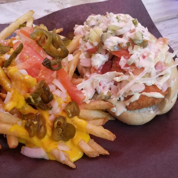 photo of Bar Vegandale Shrimp po boy shared by @catsbatsclare on  19 Jul 2021 - review