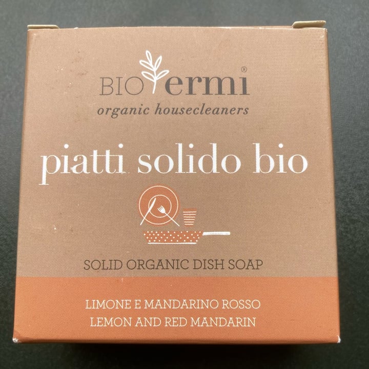 review photo of Allegro Natura Sapone Solido Per I Piatti shared by @sebforanimals on 17 Aug 2022 - review