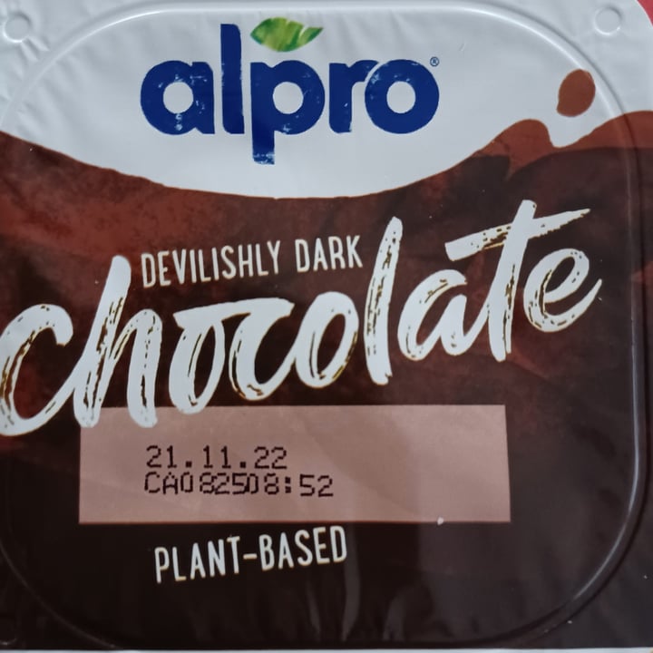 review photo of Alpro Devilishly Dark Chocolate Plant-based Dessert shared by @eliigreex on 13 Apr 2022 - review