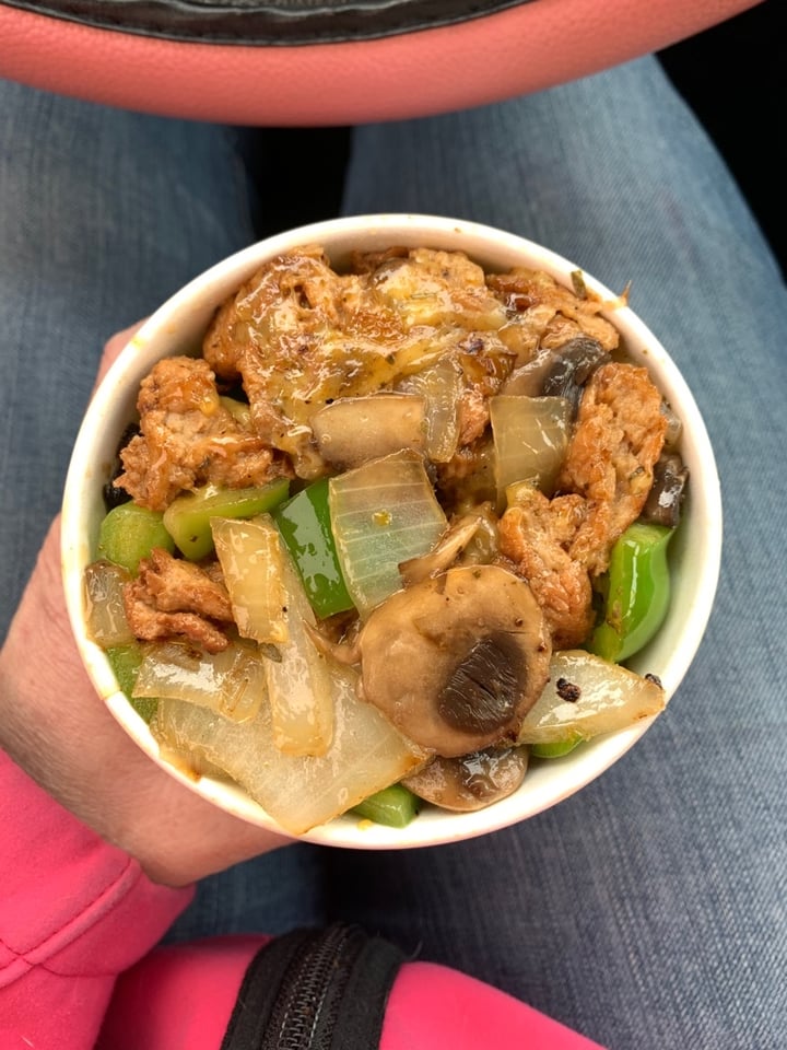 review photo of Refocused Vegan Loaded Mac N Cheese shared by @rainbowbear9 on 03 Jan 2020 - review