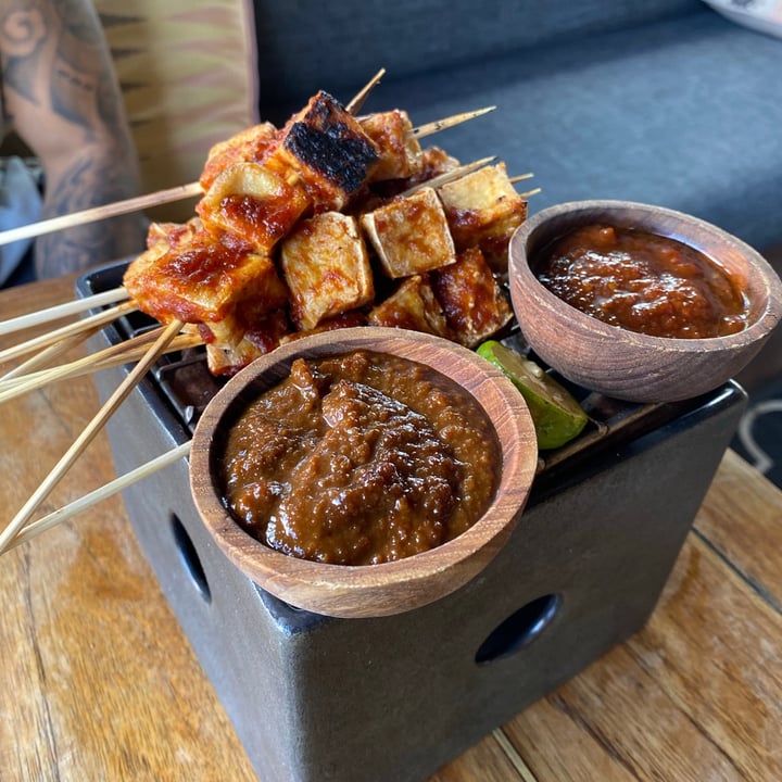 photo of Ulekan Tempeh and Tofu Sate shared by @mario-prawira on  27 Aug 2020 - review