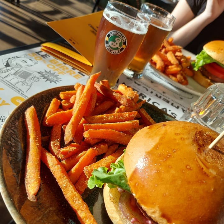 review photo of Hamerica's Smile Burger Heura shared by @elimeow on 21 Jun 2022 - review