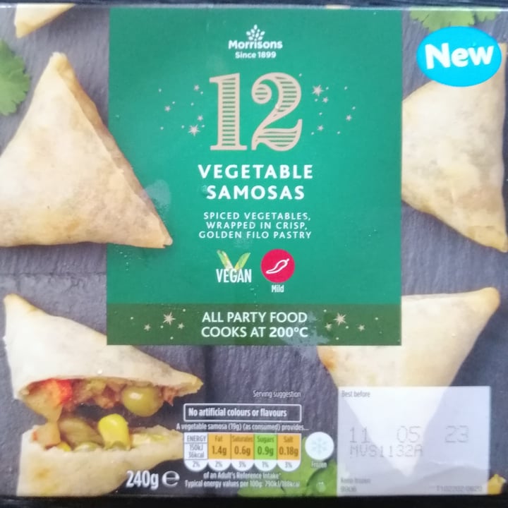 photo of Morrisons 12 Vegetable Samosas shared by @kayra on  28 Nov 2021 - review