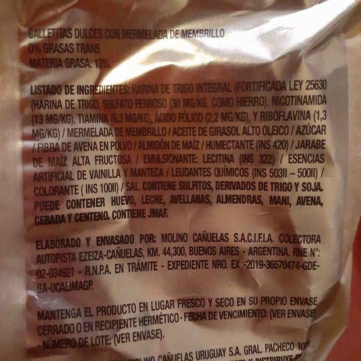 review photo of Molino Cañuelas Pepas de Harina Integral con Membrillo shared by @ariirych555 on 12 Feb 2021 - review