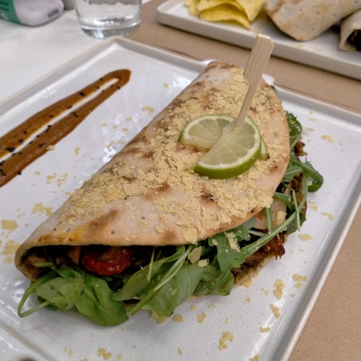 review photo of Anthema Tacos with grey hummus and mushroom meatless gyros shared by @veggiepick on 10 Dec 2022 - review