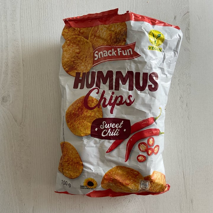photo of Snack fun - Aldi hummus chips shared by @giadaalnaturale on  16 Aug 2022 - review