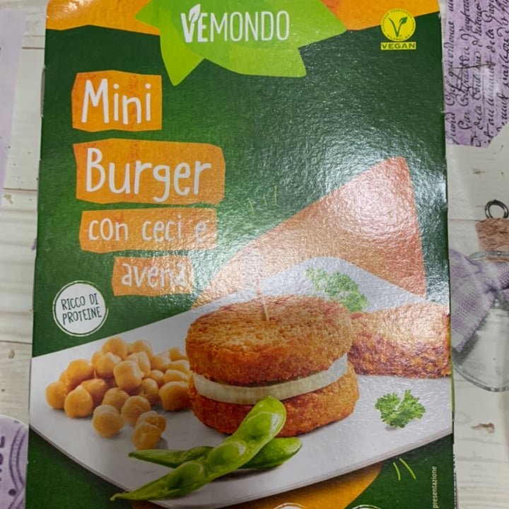 review photo of Vemondo Mini Burger con Ceci e Avena shared by @annapignalosa on 17 Feb 2022 - review