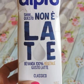 Alpro This is Not Milk Classic Questo Non è Late Classico Reviews