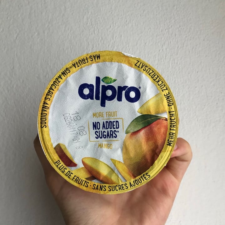photo of Alpro Mango Yogurt (No Added Sugars) shared by @giuliettaveg on  27 Jul 2021 - review