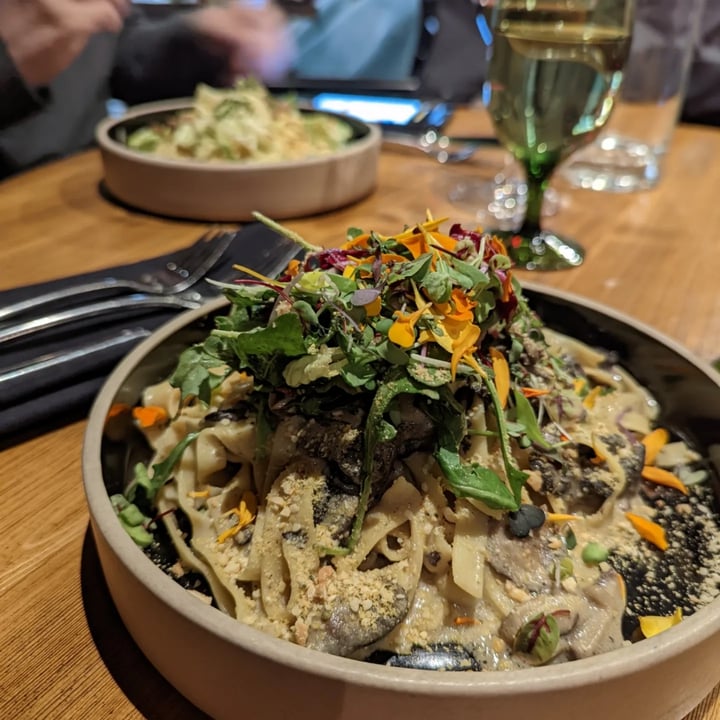 review photo of Don Vegan Restaurant - 100% Vegan et Vegetarian - Wine Bar Cocktails Mushroom Fettuccine shared by @brighde on 09 Feb 2022 - review