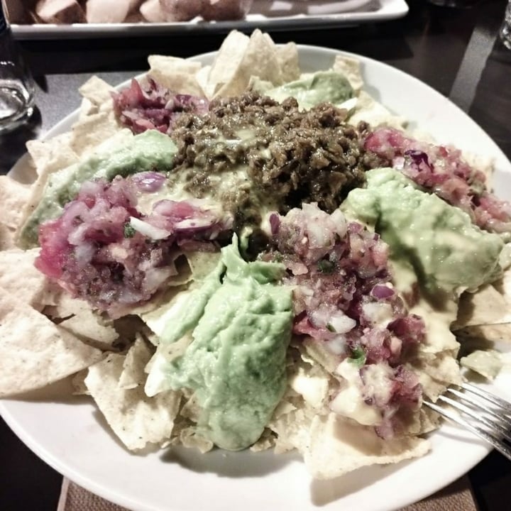 photo of La Pajarería nachos shared by @txispa on  08 Sep 2022 - review
