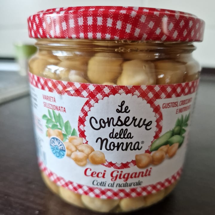 photo of Le conserve della nonna Ceci giganti shared by @betta1979 on  16 Nov 2022 - review