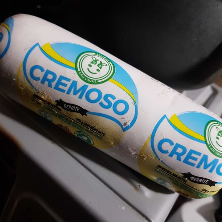 photo of Felices Las Vacas Queso Cremoso en Cilindro shared by @alexisengel on  30 Aug 2021 - review