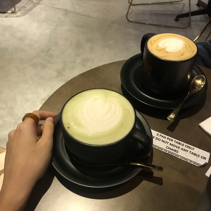 photo of Mellower Coffee Singapore Oat Milk Matcha Latte shared by @mariaubergine on  30 Aug 2021 - review