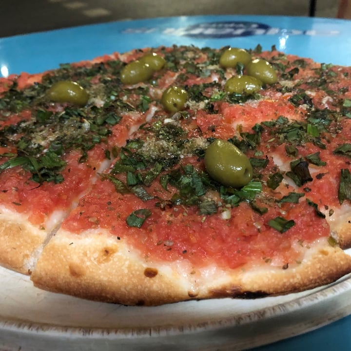 photo of Pizzas y Empanadas IL Giardino De Devoto Pizza De Cancha shared by @rodobalzardi on  13 Sep 2021 - review