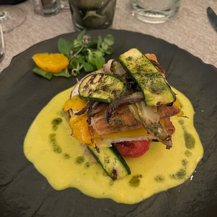 review photo of Ristorante Vecchi Ricordi da Gimbo Millefoglie di verdure grigliate su salsa allo zafferano shared by @asji on 26 Jun 2022 - review