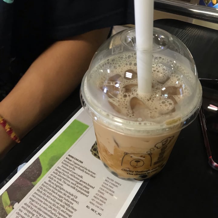 photo of Mong Cha Cha Cafe 梦茶茶 Earl Grey Black Sugar Boba Mylk Tea shared by @toughfu on  09 Jan 2021 - review