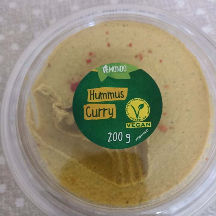 photo of My Best Veggie Hummus Curry shared by @memoleg on  14 Mar 2022 - review