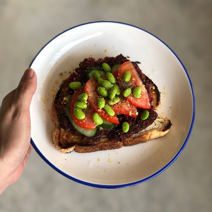review photo of Loaded Gun Kitchen Midnight Gospel Vegetable Patty shared by @monoandco on 15 Oct 2021 - review