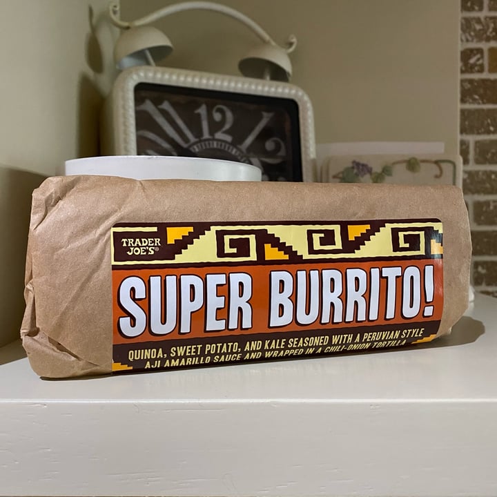 photo of Trader Joe's Super Burrito shared by @yarilovezzucchini on  13 Apr 2022 - review