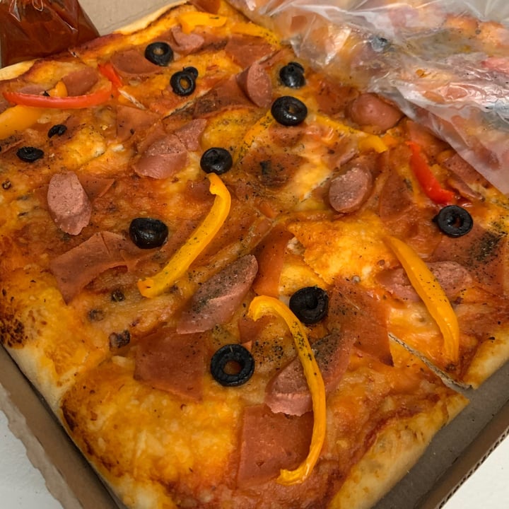 photo of VG PIZZA Pizza Sari Azul shared by @leeponce on  20 Jan 2021 - review
