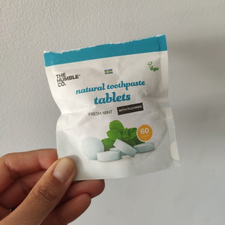 photo of The Humble Co. Natural toothpaste tablets shared by @qualquerdiavirovegan on  20 Jun 2020 - review