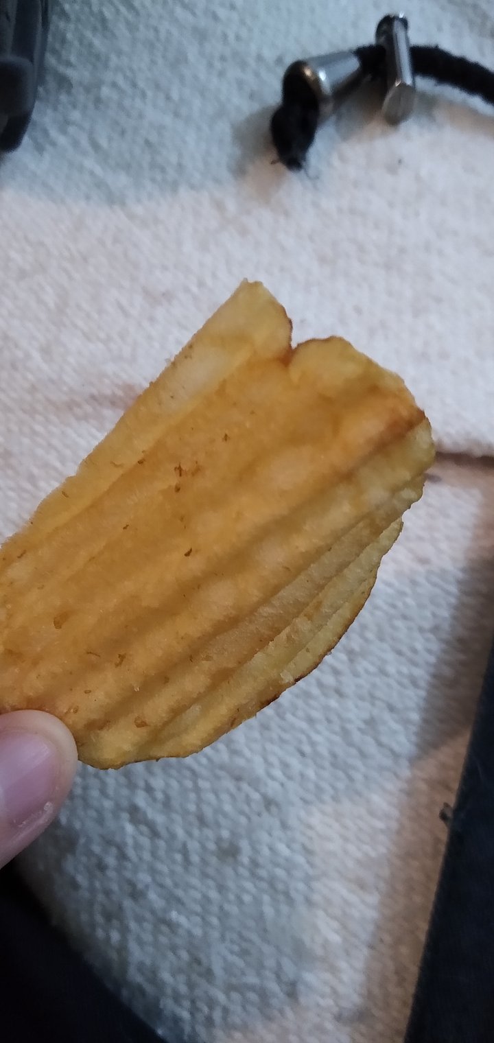 photo of Quento Snacks Quento Snacks - Papas Onduladas shared by @madmadalice on  18 May 2021 - review