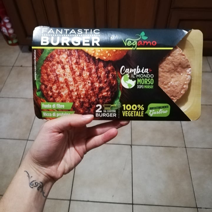 review photo of Vegamo Fantastic Burger shared by @vxvegan on 31 Oct 2021 - review