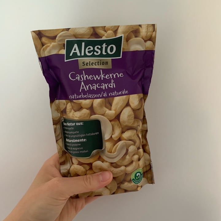 review photo of Alesto Anacardi shared by @vanessalb on 06 Apr 2022 - review