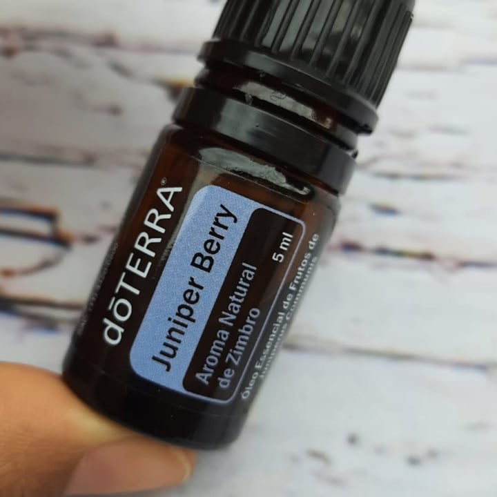 photo of dōTERRA Juniper Berry Essential Oil shared by @oliverlinki on  09 May 2022 - review