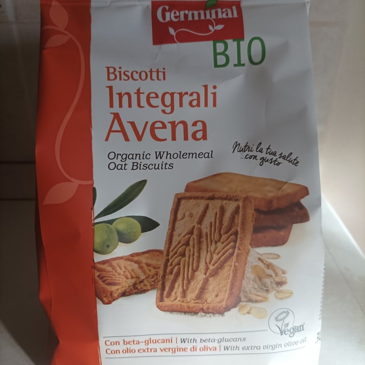 photo of Germinal Bio Biscotti Integrali Avena shared by @valeluce85 on  28 Aug 2022 - review